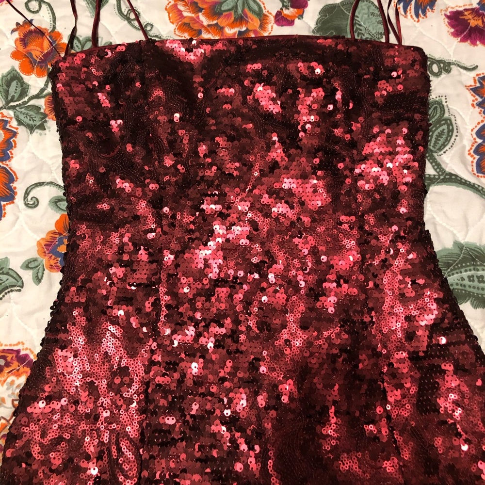 Misha BNWT Tamara Sequin Dress sz 0 in Wine - Picture 9 of 16